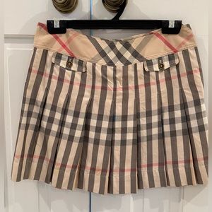 Burberry pleated mini skirt, size 8